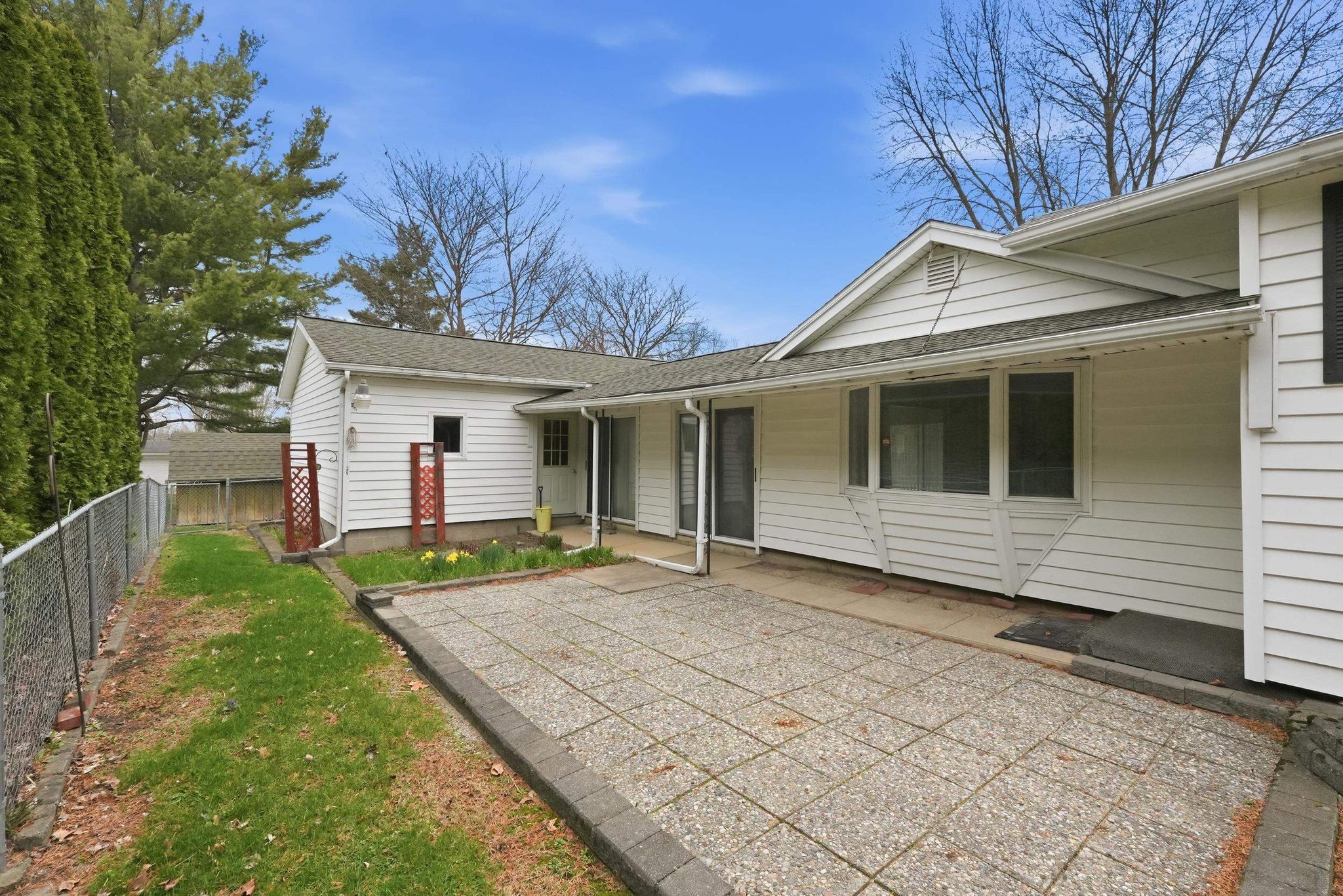 Image of 108 Cemetary Street